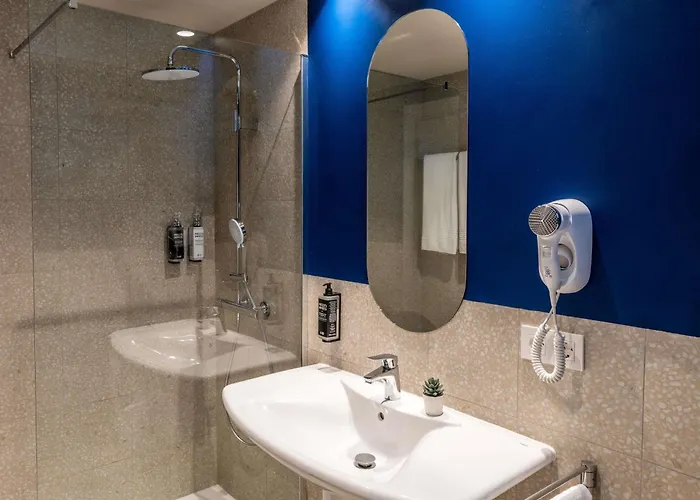 Ibis Styles Centro Сарагоса