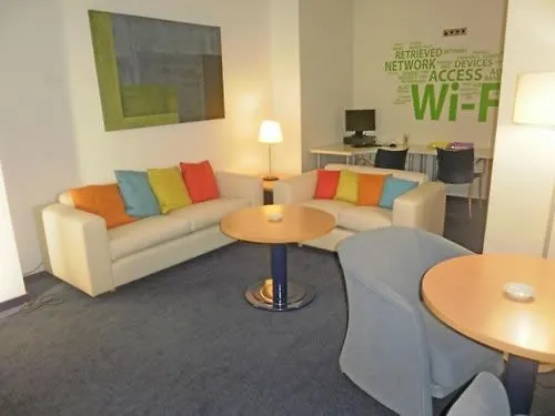 Ibis Styles Centro 3*